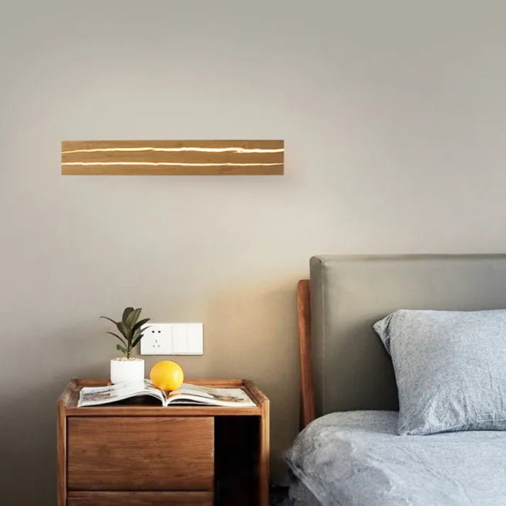 SylvaGlow | Modern Wooden Wall Light Featuring Crack Pattern, LED Warm Light, Wood & Acrylic | Dufsel