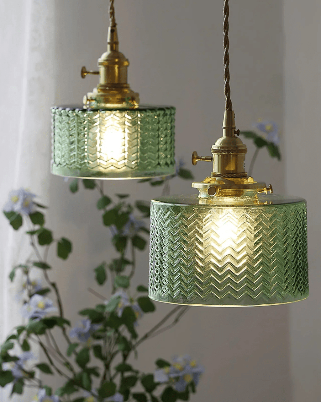 Avelin Charm | Pendant Light | Dufsel