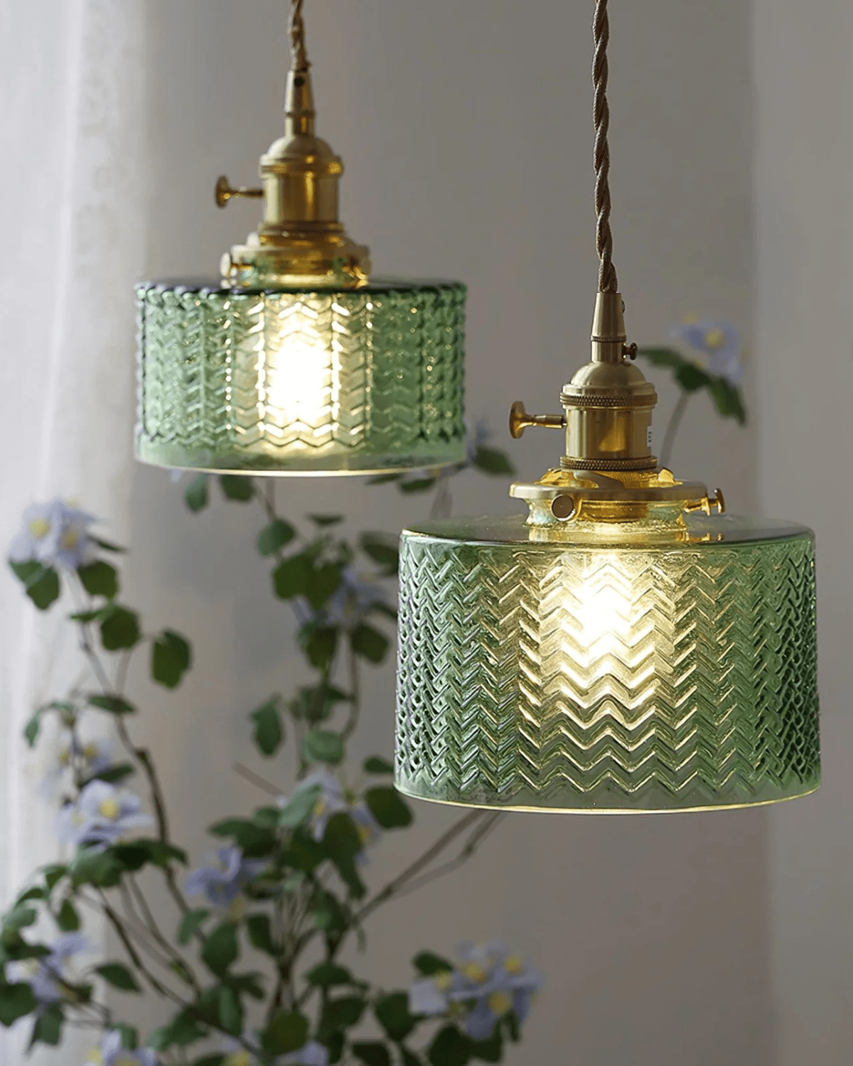 Avelin Charm | Pendant Light | Dufsel