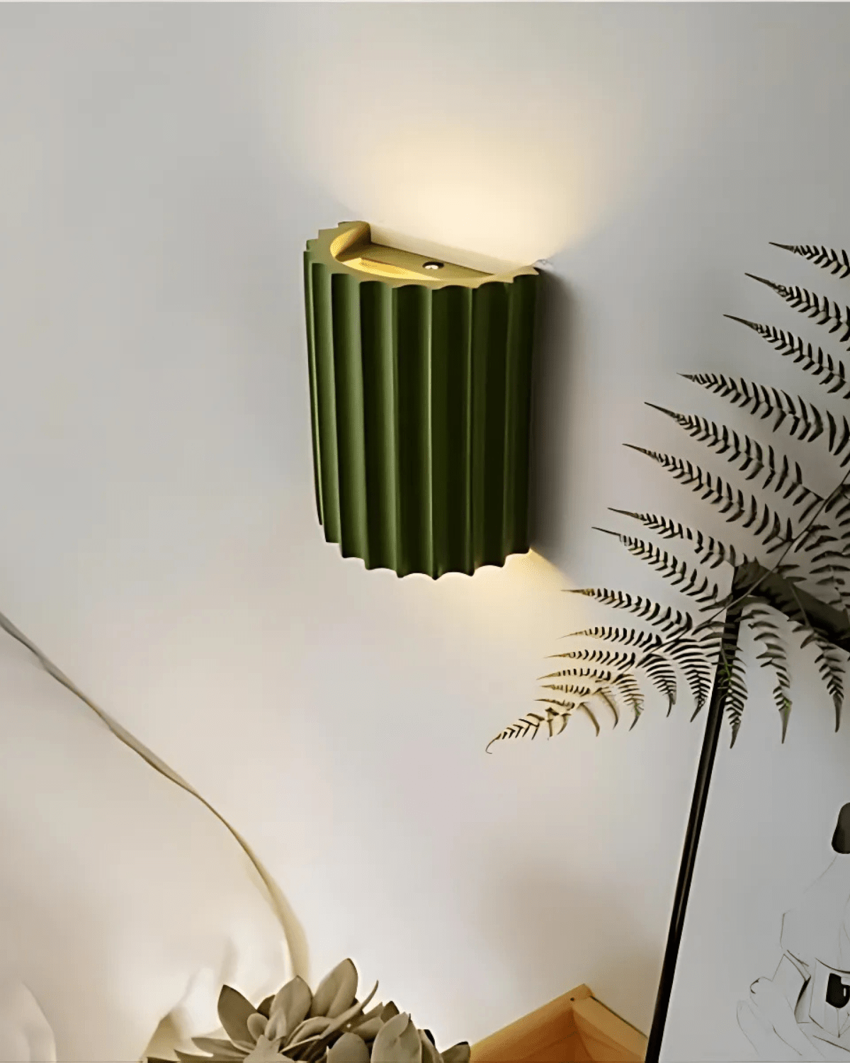 Liora Glow | Wall Light | Dufsel