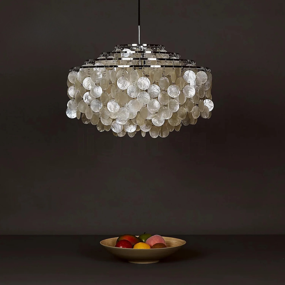 Shell-Shaped Pendant Light | Dufsel